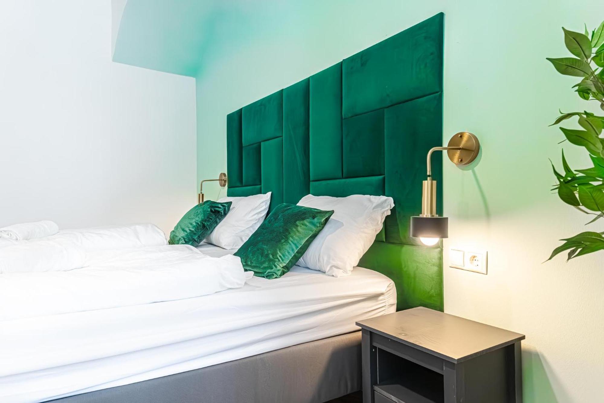 Barrier-free: 2 Neighboring Apt. Ideal For Groups * Wien